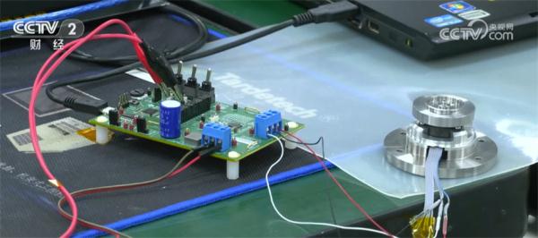 高端制造業(yè)與環(huán)境保護監(jiān)測 行業(yè)變遷下的就業(yè)新風口